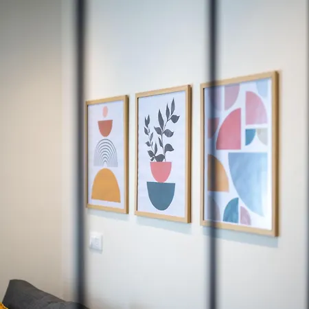 Brand New 2024 Garden View * Split