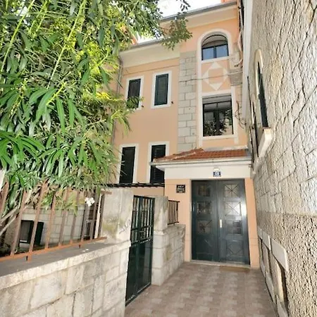 Apartman Brand New 2024 Garden View